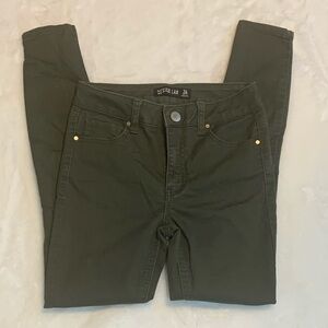 Olive Green Design Lab Skinny Jeans